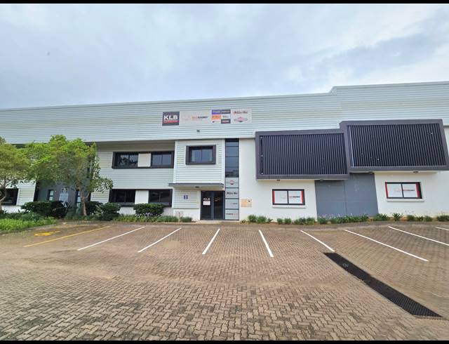 1,535M² WAREHOUSE TO LET IN LANSERIA